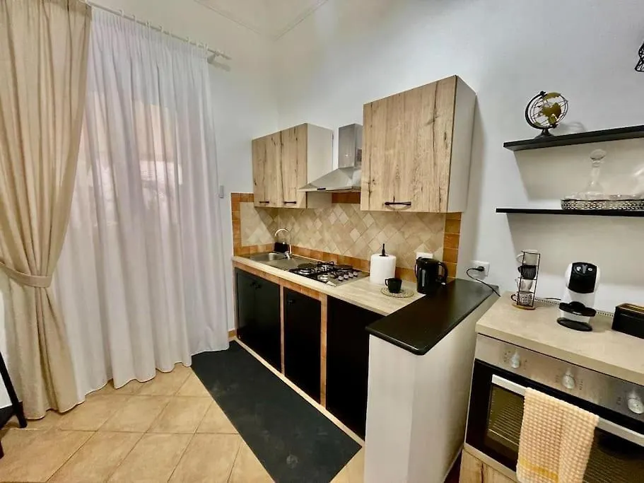 Casa Meravigghia Terrazzo ,Giardino E Jacuzzi Palermo Apartment